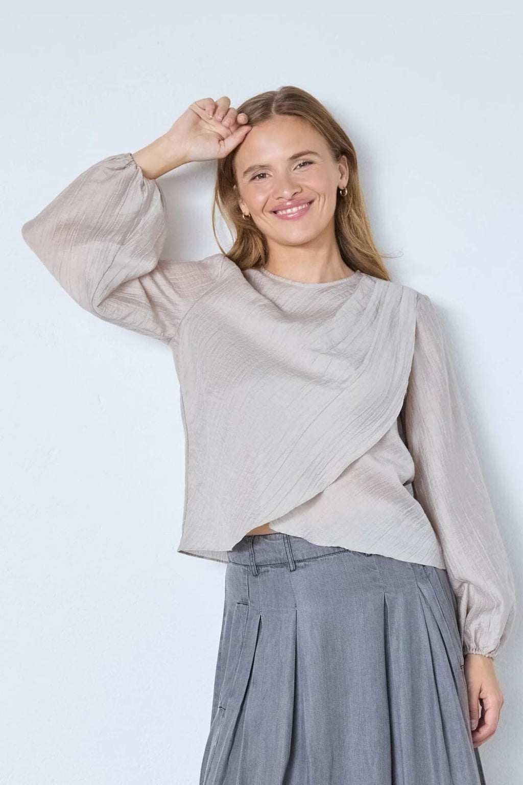 CO'COUTURE CONNY DRAPE BLOUSE