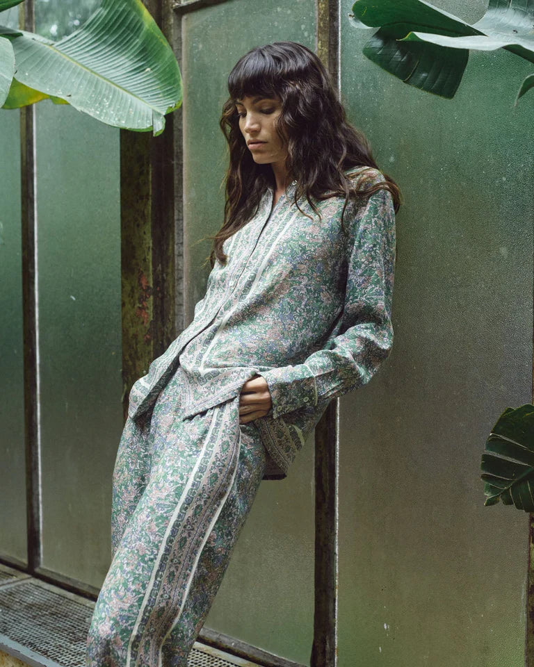 MOS MOSH KANA FLOWISH ORCHID SHIRT