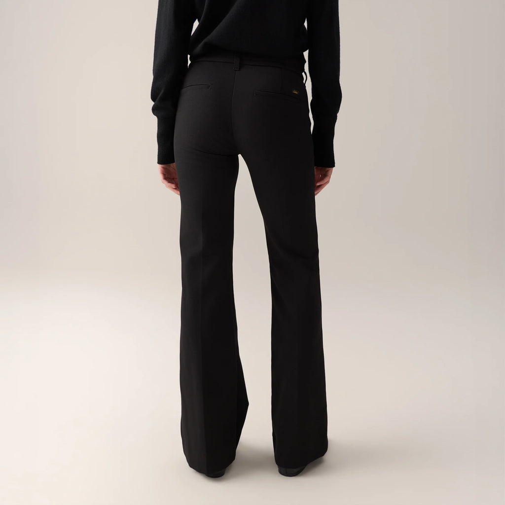 LOIS SILVIA SUPLE PANTS