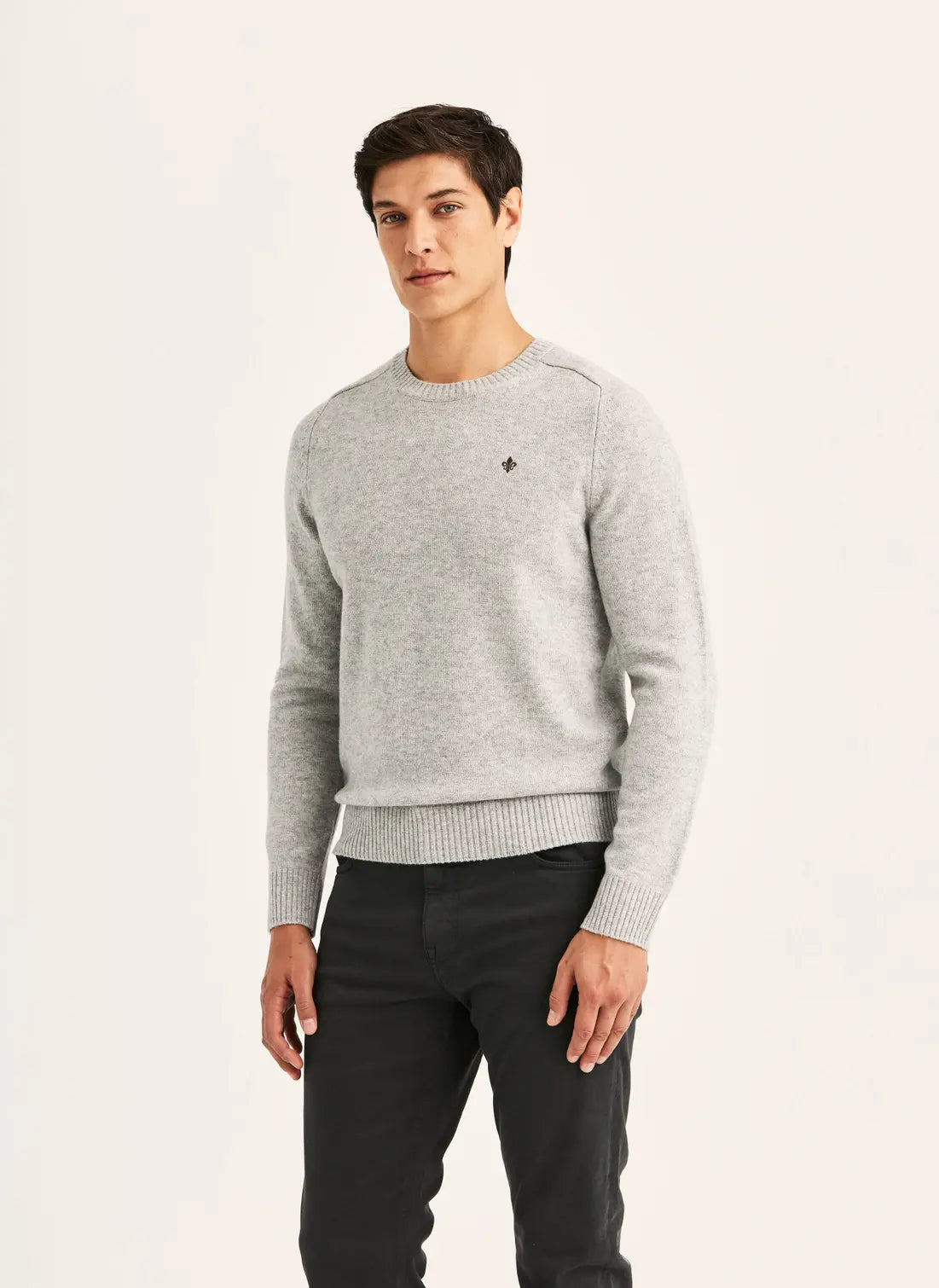 MORRIS HERTFORD O-NECK
