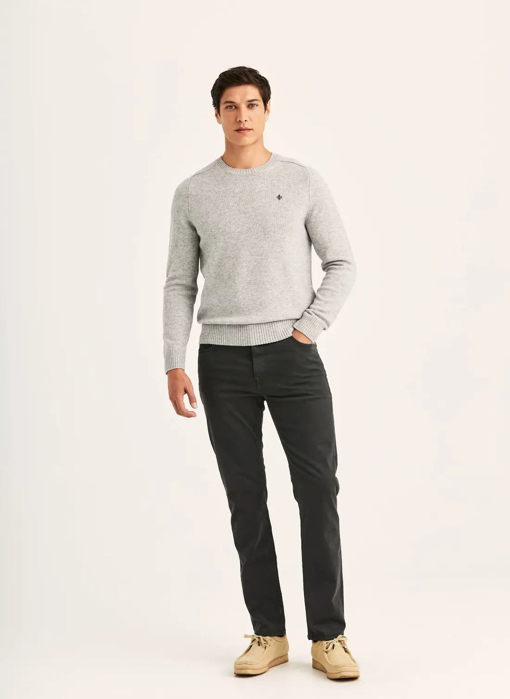 MORRIS HERTFORD O-NECK