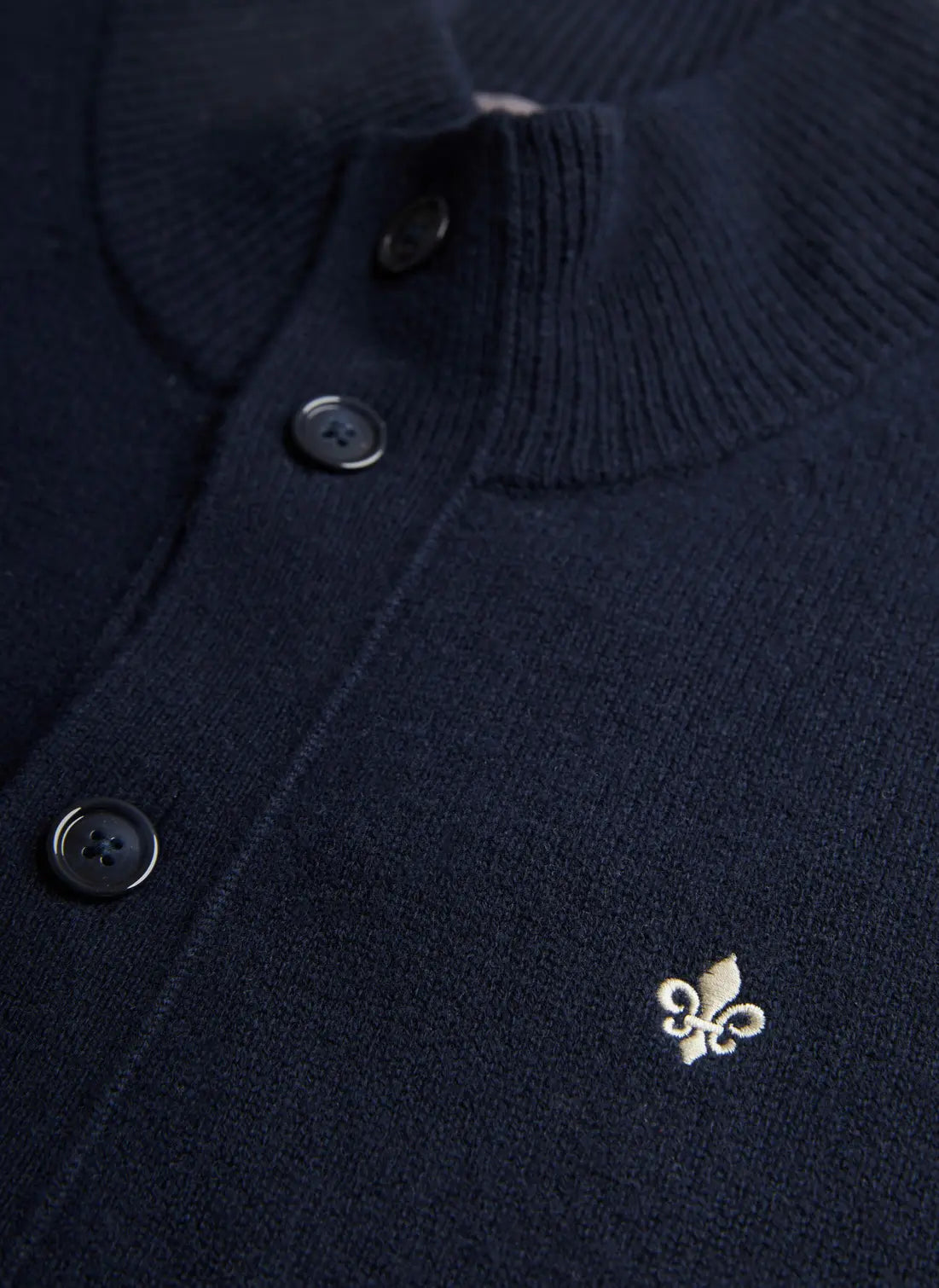 MORRIS HERTFORD BUTTON CARDIGAN