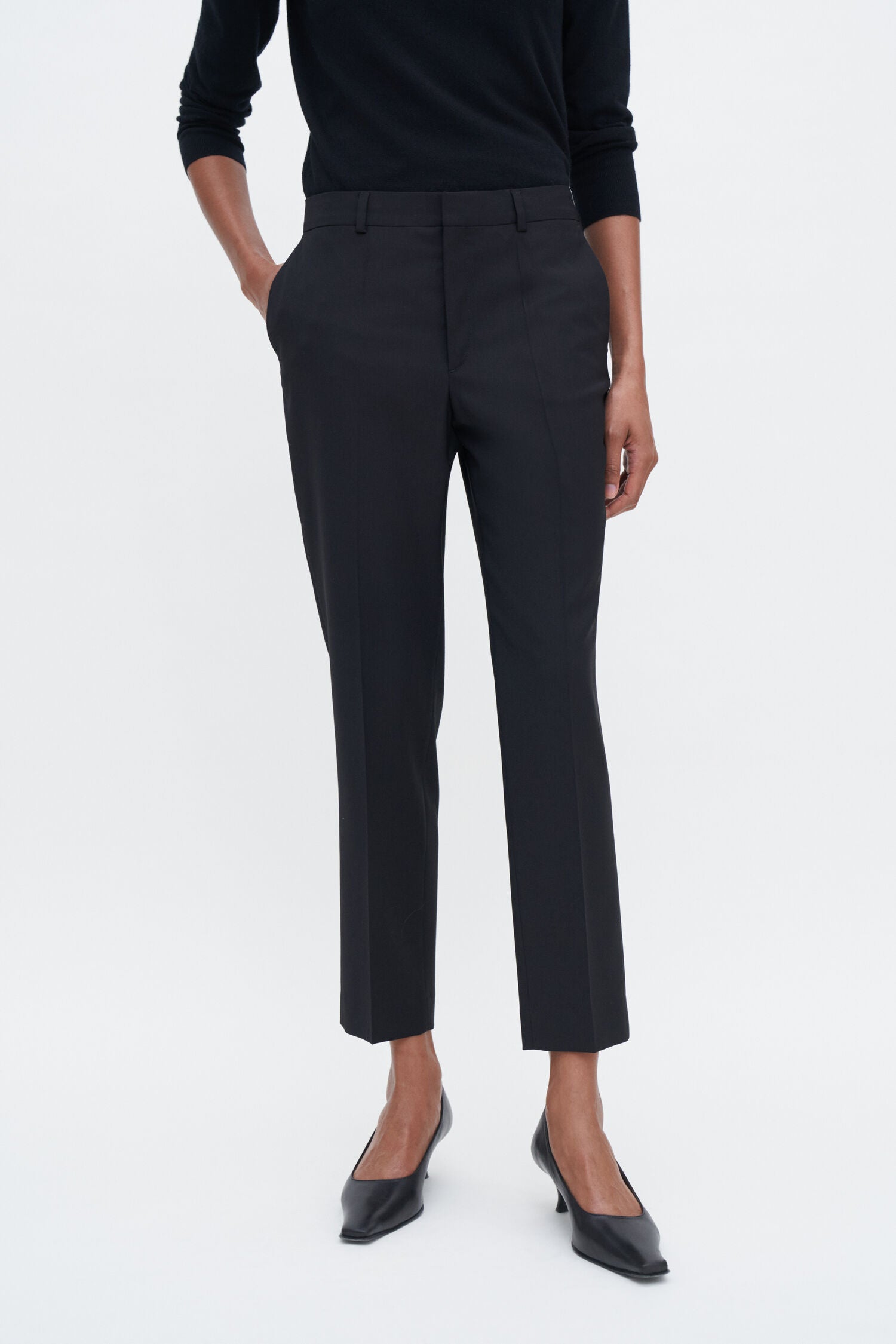 FILIPPA K EMMA CROPPED WOOL TROUSER