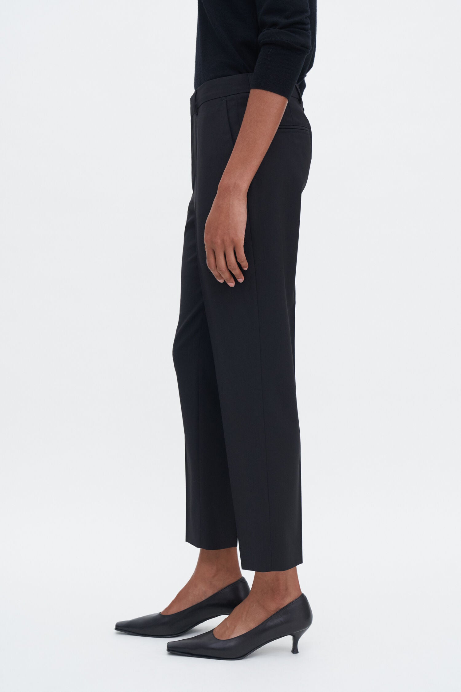FILIPPA K EMMA CROPPED WOOL TROUSER
