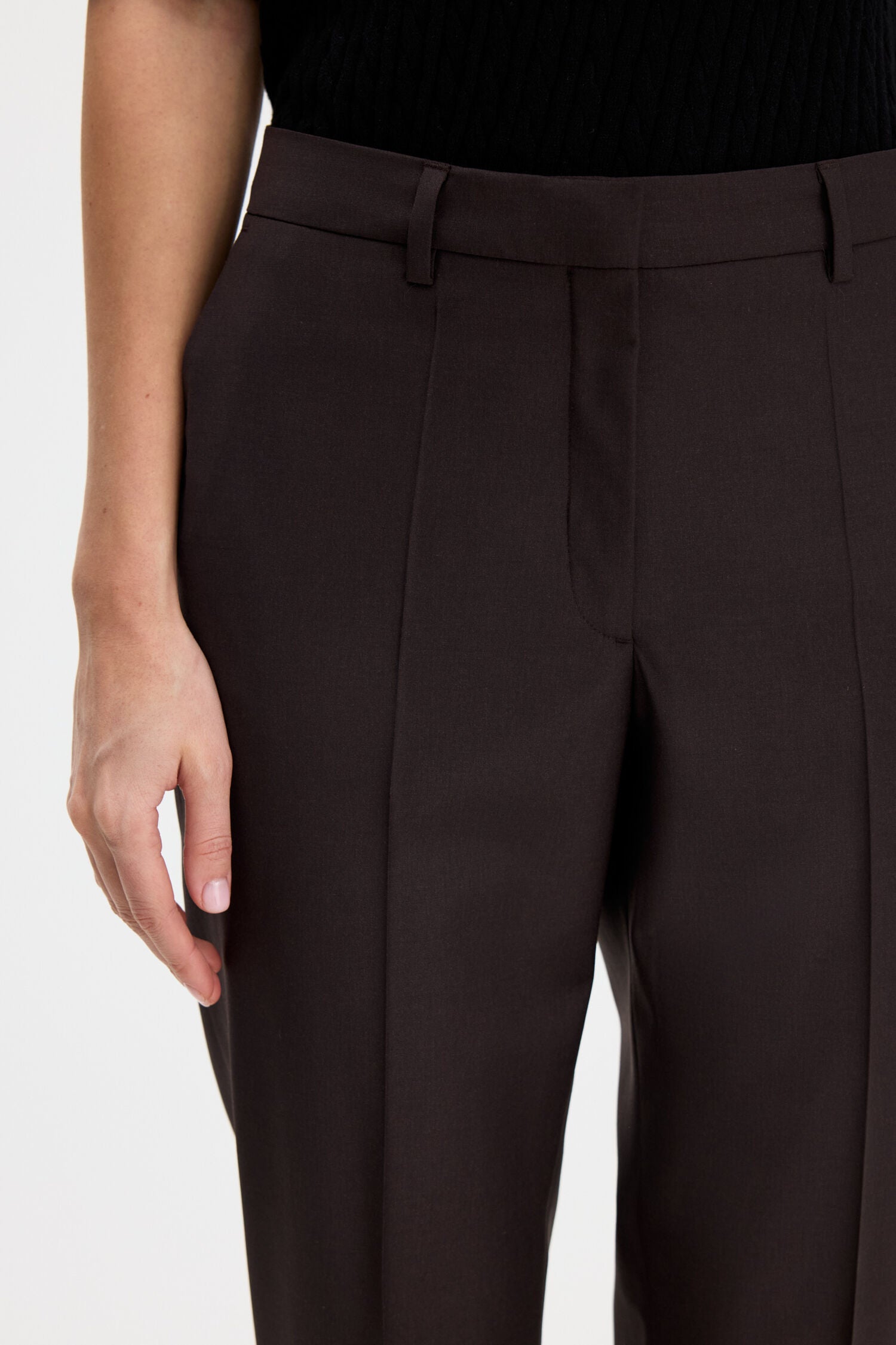 FILIPPA K EMMA CROPPED WOOL TROUSER