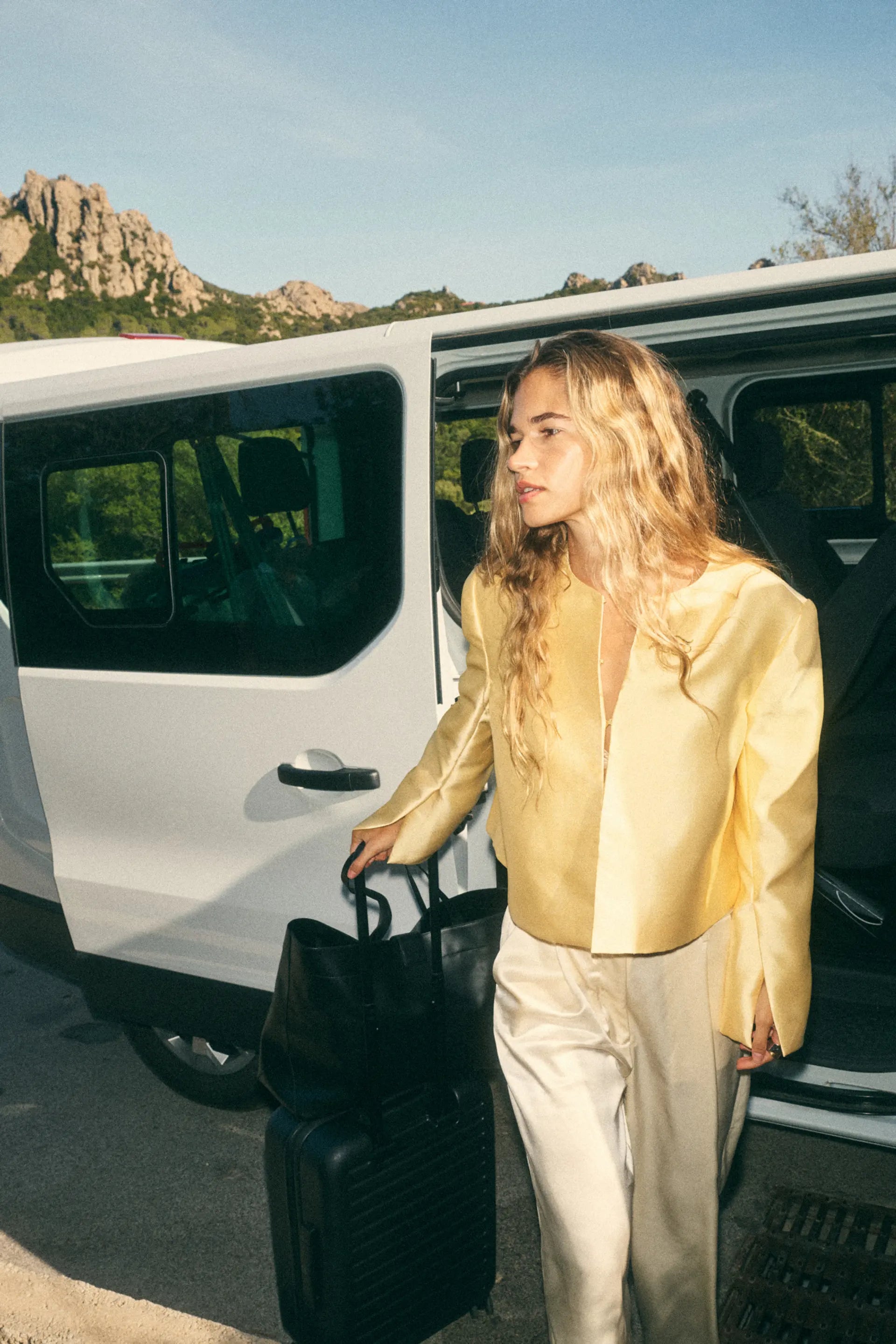 MALINA RUTHIE CROPPED LS BLOUSE