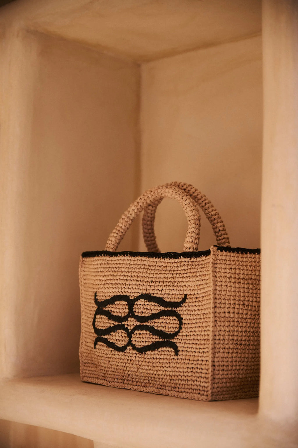 MALINA RAFFIA LOGO BAG