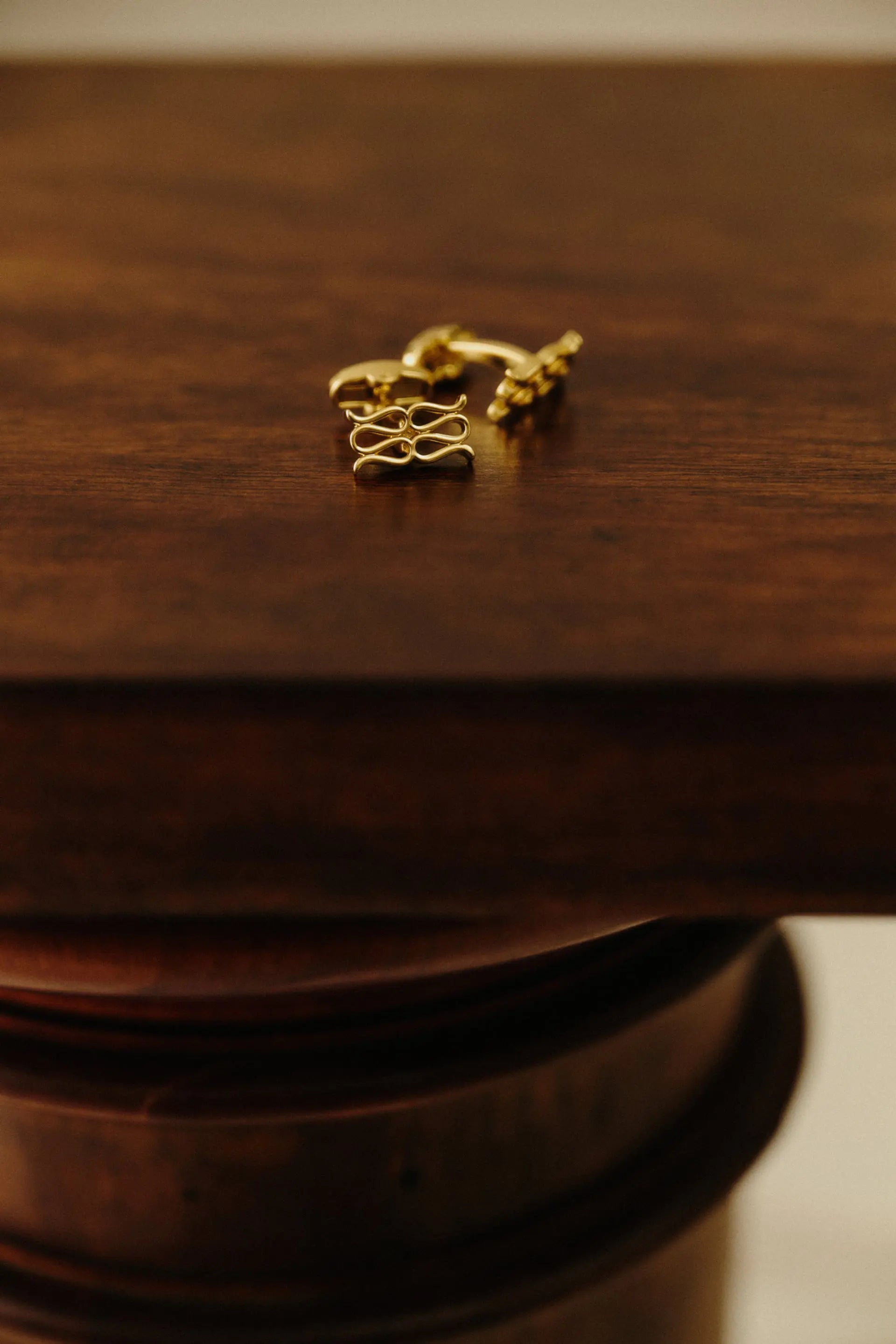 MALINA MONOGRAM CUFFLINK