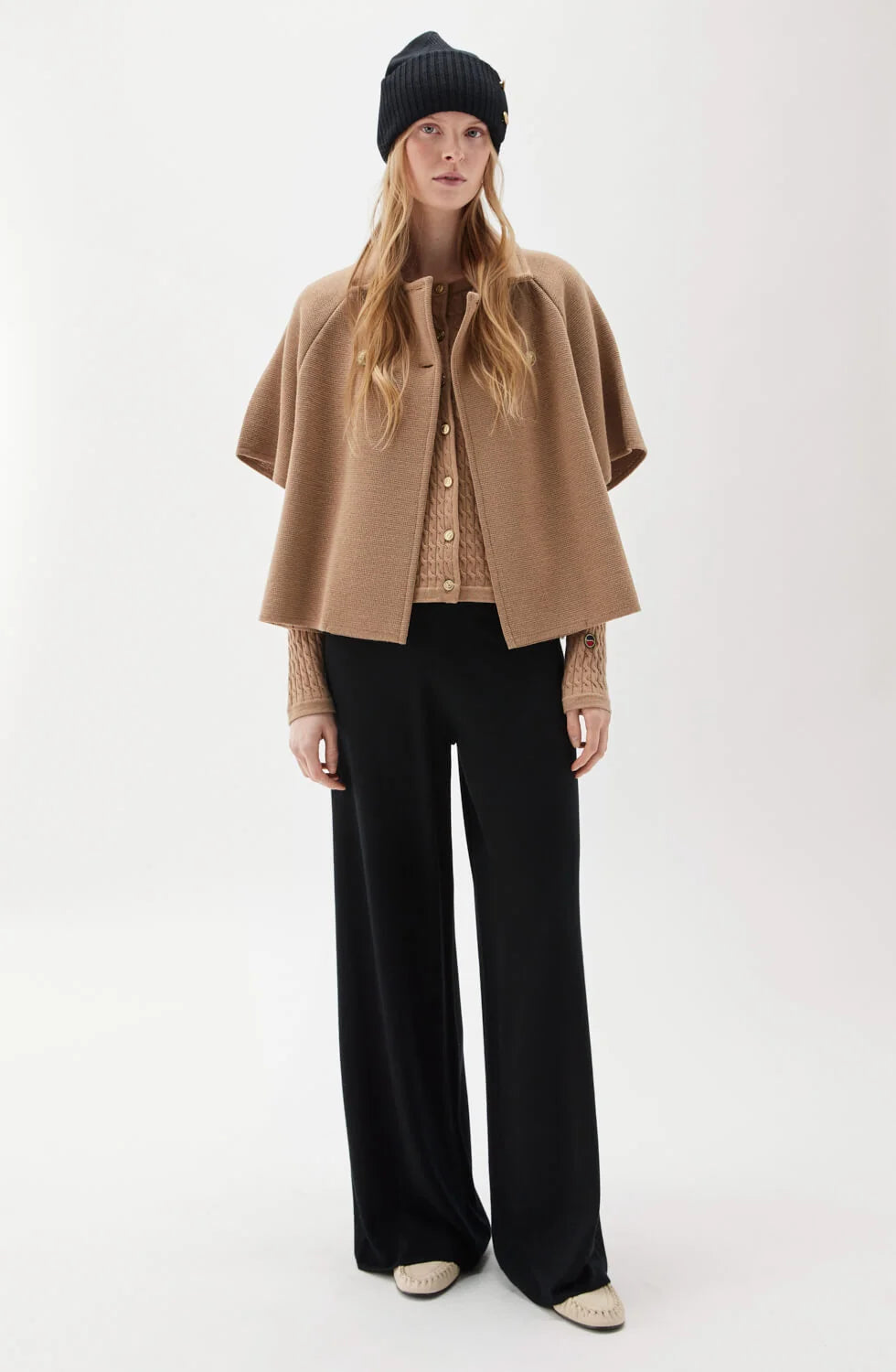 BUSNEL GERTRUDE CAPE