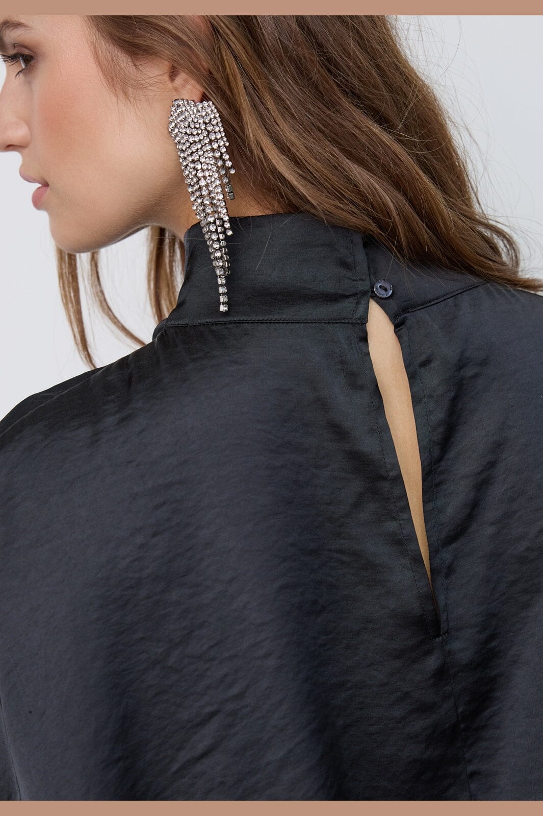 CO'COUTURE IDUN TURTLE CAPE BLOUSE