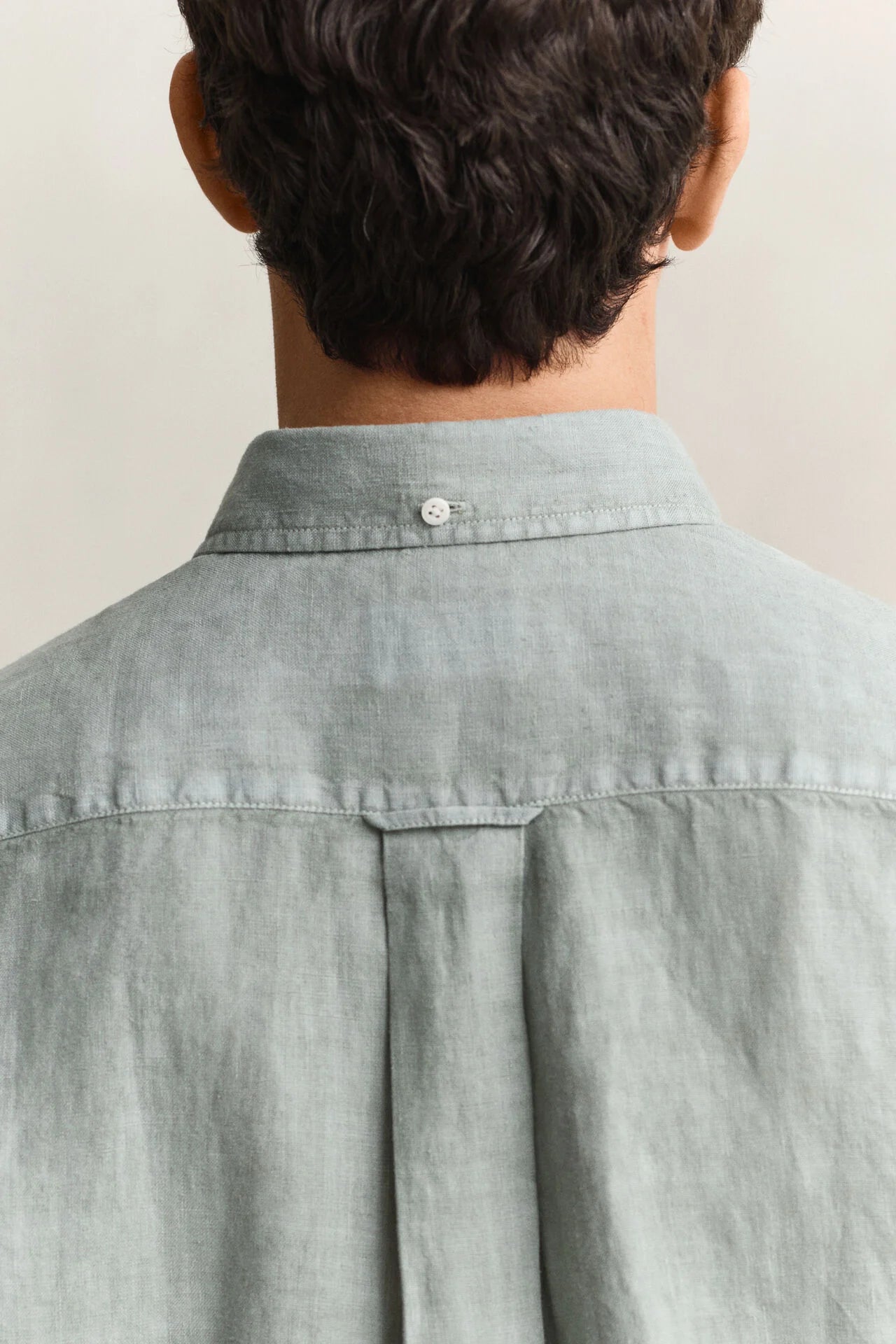 GANT REG DYED LINEN SS SHIRT